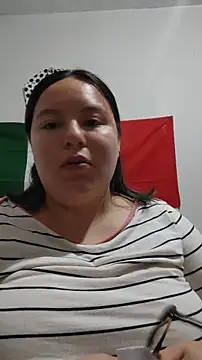 Snapshot of almitapro07 chatting on 06/16/26, 12:24 almitapro07 online show from 06/16/26, 12:24