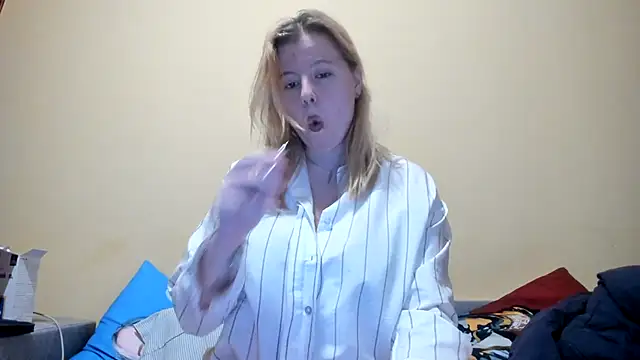 LillyDepp online show from 11/21/25, 04:38