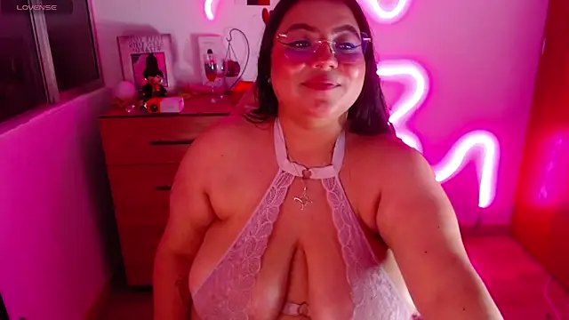 Rebeca charme21 online show from 12/26/24, 09:22