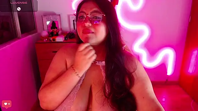 Rebeca charme21 online show from 12/27/24, 06:24