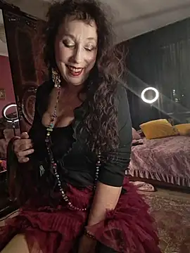 GypsyEsmeralda online show from 03/04/26, 04:35