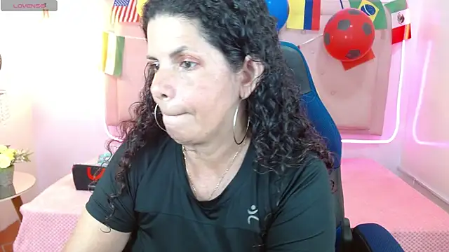 Snapshot of sila_bolum chatting on 06/25/26, 06:23 sila bolum online show from 06/25/26, 06:23