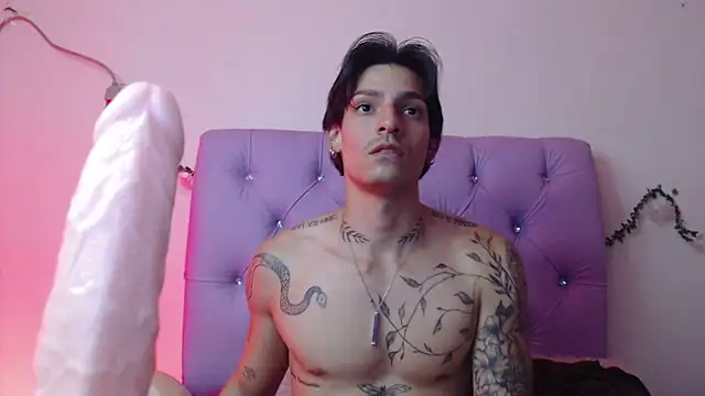 Apolo Hidalgo01 online show from 01/24/25, 05:21