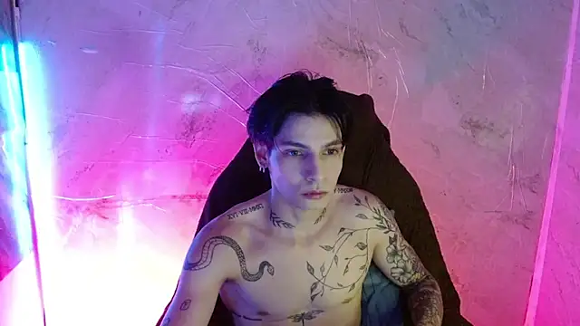 Apolo Hidalgo01 online show from 09/11/25, 06:52