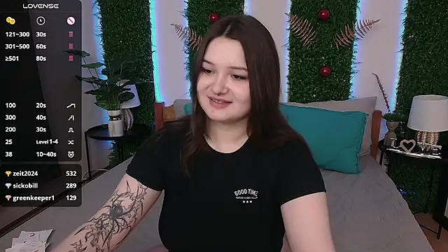 Alice Walters online show from 12/22/24, 06:59