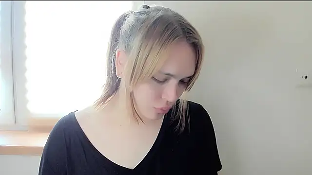 fem to online show from 02/23/25, 09:22