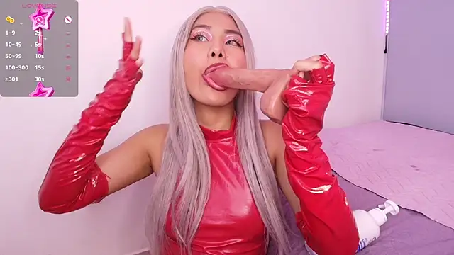 Missslunaa online show from 03/17/25, 10:06