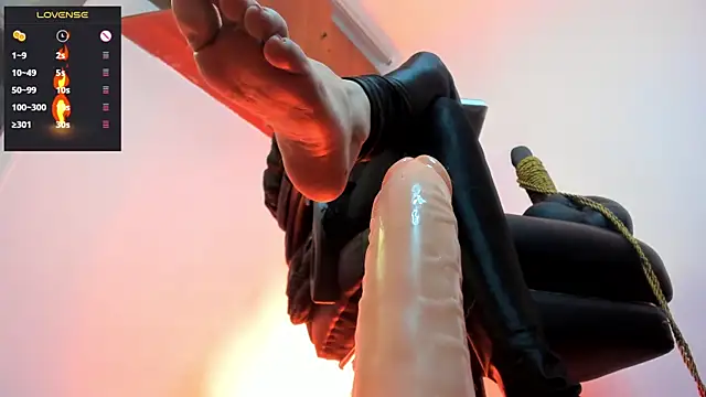 charlotte joliedart online show from 03/18/25, 04:58