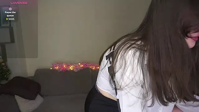 CathrynDail online show from 04/14/26, 06:08