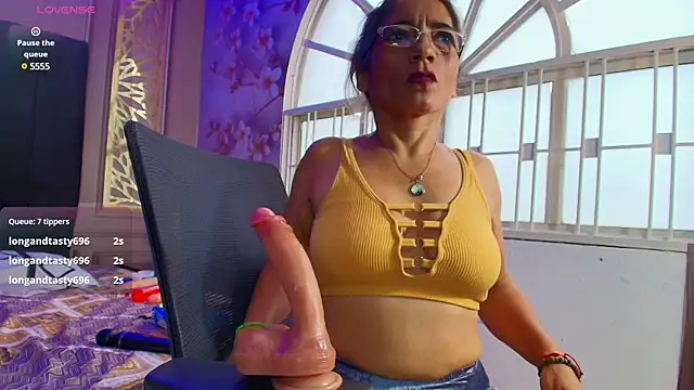 Snapshot of mature_bigass__ chatting on 02/25/25, 06:09 mature bigass online show from 02/25/25, 06:09