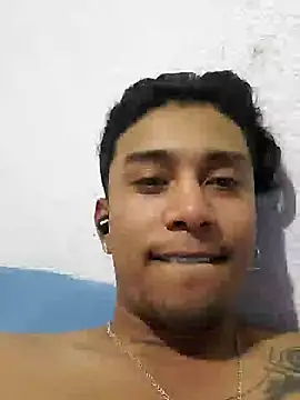 Snapshot of diablonegro69 chatting on 12/14/24, 12:55 diablonegro69 online show from 12/14/24, 12:55