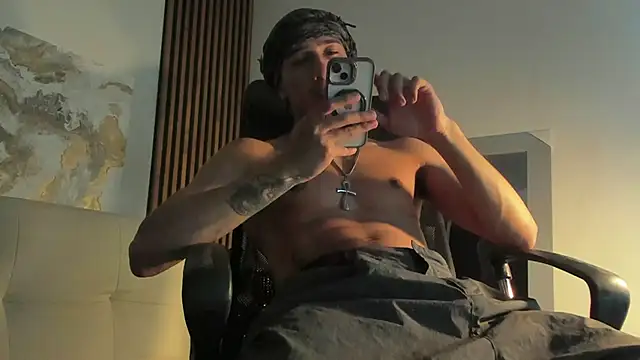 rafael stone online show from 03/22/25, 02:48