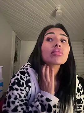 Anily Lovely online show from 04/06/26, 12:41