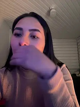 Anily Lovely online show from 04/07/26, 12:44