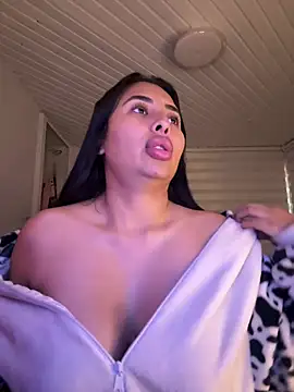 Anily Lovely online show from 04/11/26, 10:58