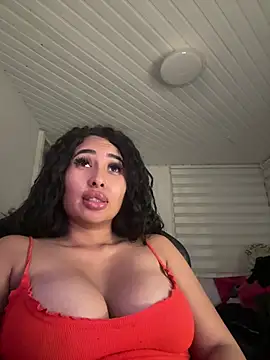 Snapshot of Anily_Lovely chatting on 05/19/26, 01:56 Anily Lovely online show from 05/19/26, 01:56