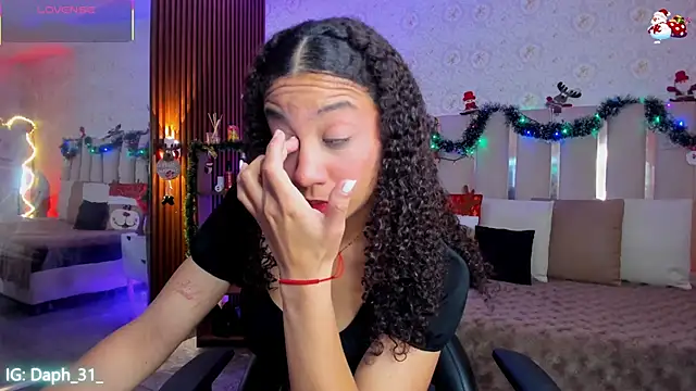 Daphnne tay online show from 01/11/26, 03:22