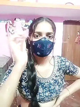 Cute-Simmi online show from 12/03/24, 12:06