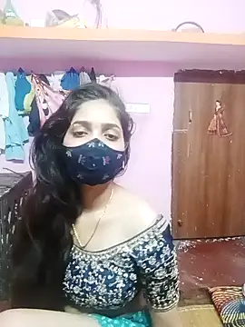 Cute-Simmi online show from 12/08/24, 12:30