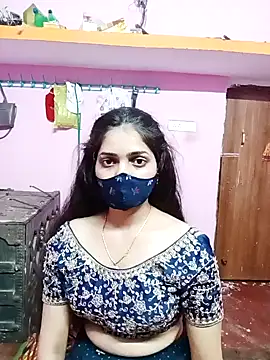 Cute-Simmi online show from 12/10/24, 09:44