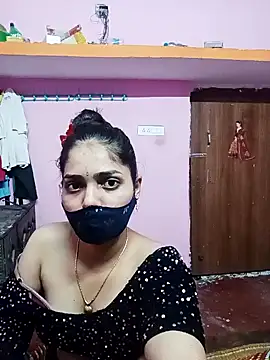 Cute-Simmi online show from 12/16/24, 09:24