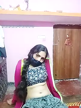 Cute-Simmi online show from 12/16/24, 07:43