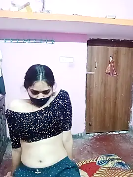 Cute-Simmi online show from 12/17/24, 06:35