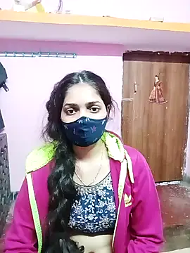 Cute-Simmi online show from 12/18/24, 12:29