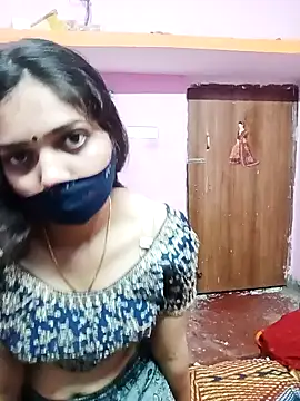 Cute-Simmi online show from 12/25/24, 10:50