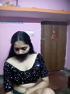 Cute-Simmi online show from 12/30/24, 01:47