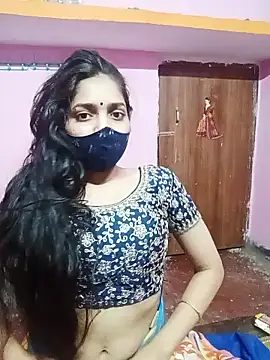 Cute-Simmi online show from 01/04/25, 05:26