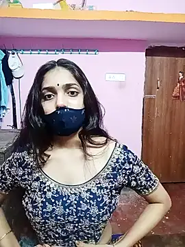 Cute-Simmi online show from 01/08/25, 05:59