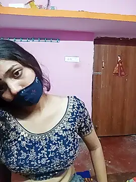 Cute-Simmi online show from 01/10/25, 04:30