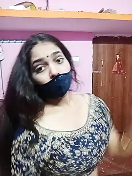 Cute-Simmi online show from 01/15/25, 06:12