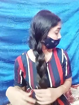 Cute-Simmi online show from 01/21/25, 11:13