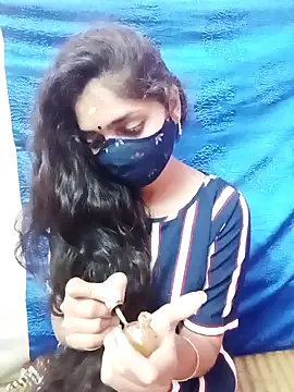 Cute-Simmi online show from 01/28/25, 09:08