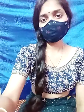 Cute-Simmi online show from 01/28/25, 12:22