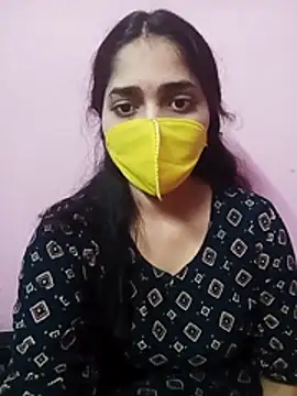 Cute-Simmi online show from 12/18/25, 06:19