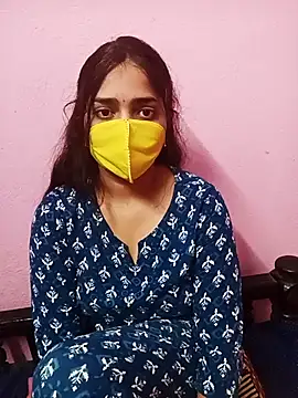 Cute-Simmi online show from 12/19/25, 06:09