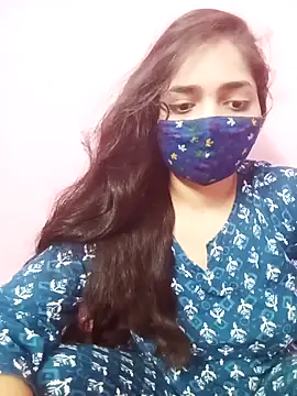 Cute-Simmi online show from 01/06/26, 05:33