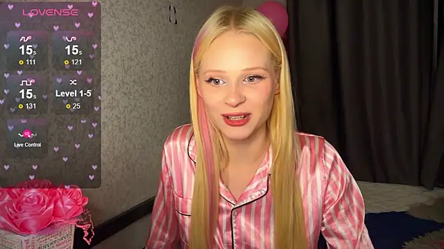 lisa barbie online show from 12/06/24, 01:11