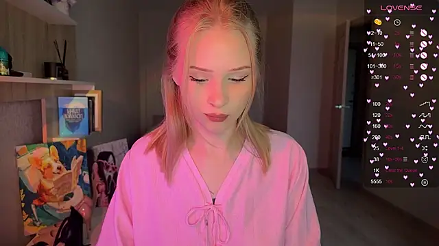 lisa barbie online show from 11/16/25, 06:41