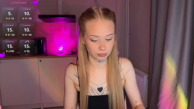 lisa barbie online show from 03/01/26, 08:00