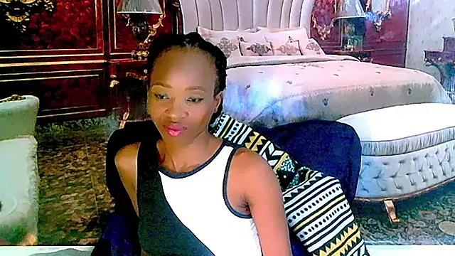 Snapshot of EbonyCreamy69 chatting on 12/17/24, 07:15 EbonyCreamy69 online show from 12/17/24, 07:15