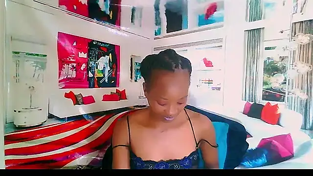 Snapshot of EbonyCreamy69 chatting on 12/20/24, 12:30 EbonyCreamy69 online show from 12/20/24, 12:30