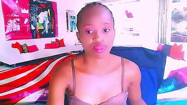 Snapshot of EbonyCreamy69 chatting on 01/10/25, 12:36 EbonyCreamy69 online show from 01/10/25, 12:36