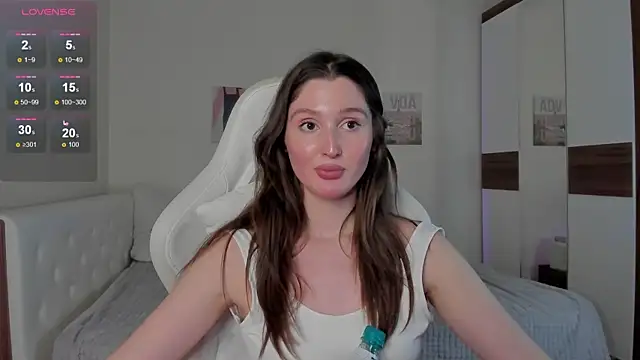 Snapshot of tender_babyy chatting on 02/09/25, 07:41 tender babyy online show from 02/09/25, 07:41