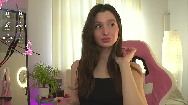 Snapshot of tender_babyy chatting on 02/18/25, 07:32 tender babyy online show from 02/18/25, 07:32