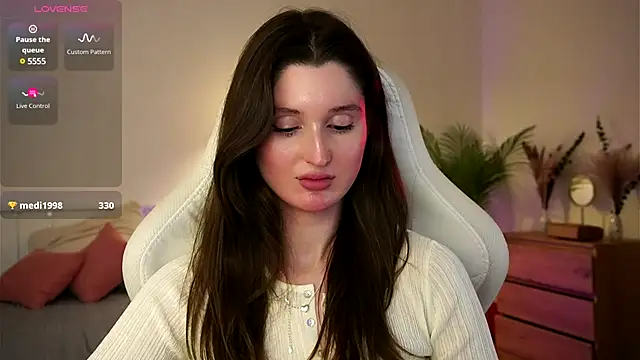 Snapshot of tender_babyy chatting on 03/19/25, 04:55 tender babyy online show from 03/19/25, 04:55