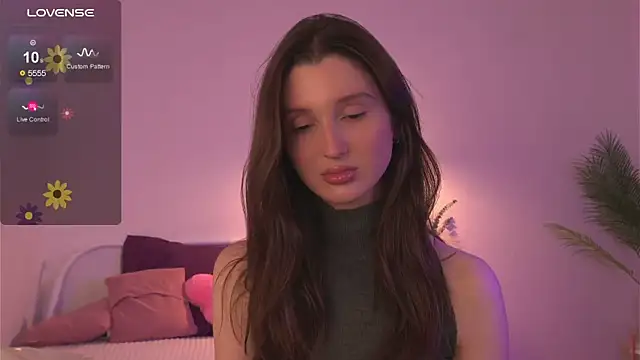 Snapshot of tender_babyy chatting on 09/25/25, 12:31 tender babyy online show from 09/25/25, 12:31